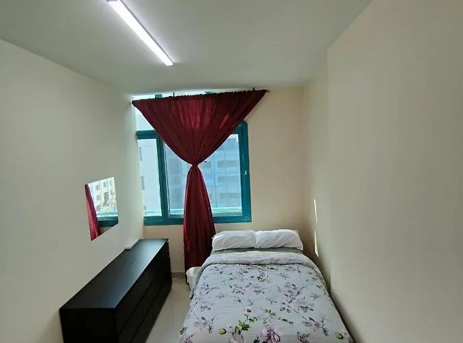 4 Bedroom